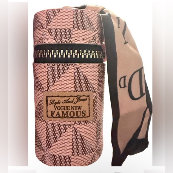 Accessories - Purse/Key Charm- “Di Vogue” Pink & Black